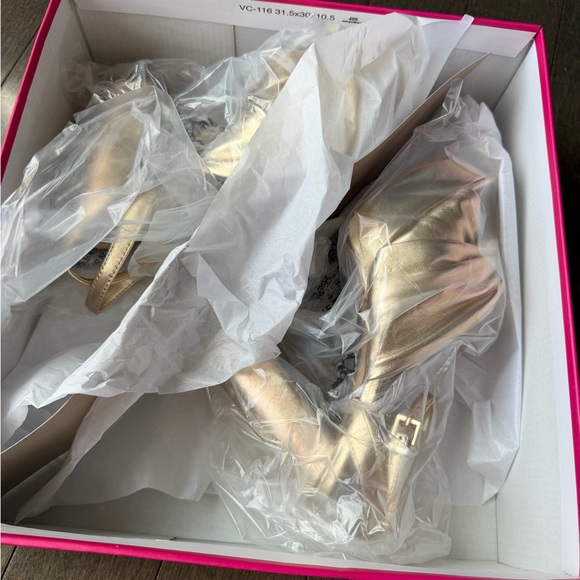 Vince Camuto Phebie - Picture 8 of 9